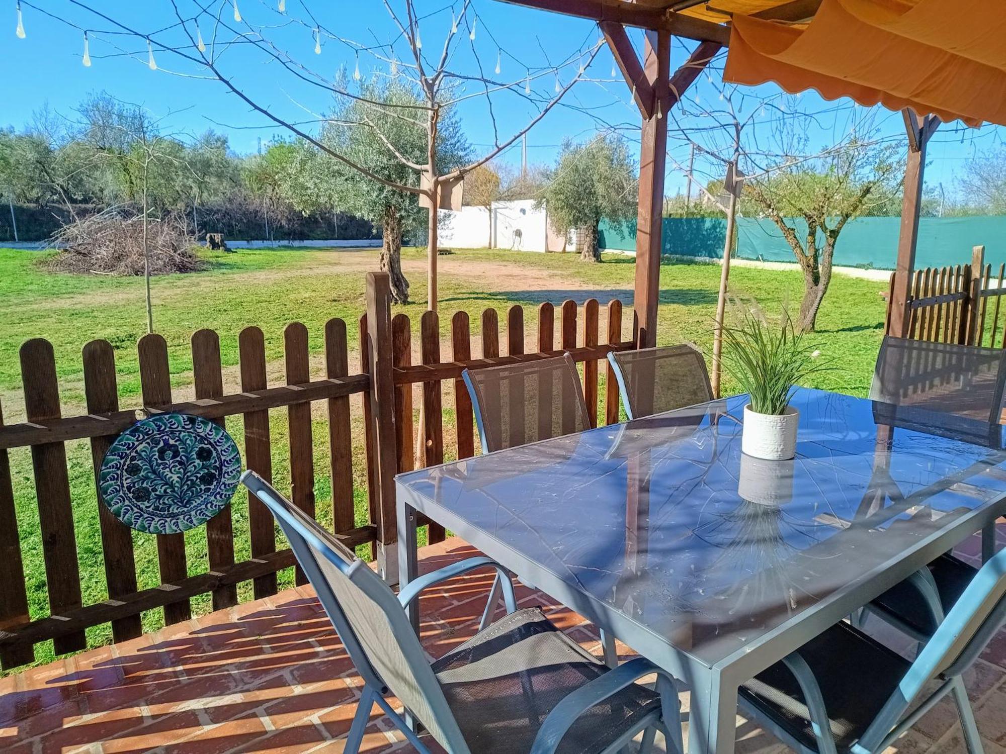 Casa De Campo Los Manueles Ideal Perros Pet Friendly Gojar Exterior foto